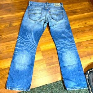 Levi’s 523 Staight